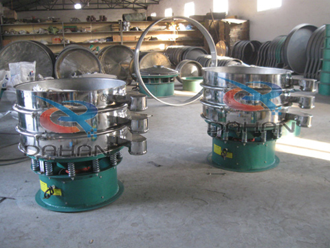 振動(dòng)篩分機(jī) 振動(dòng)篩分機(jī)